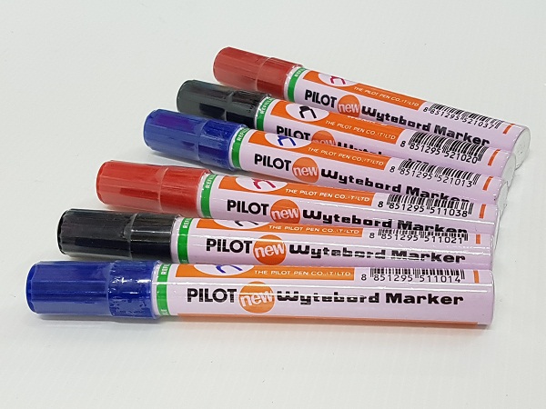 ปากกาไวท์บอร์ด Pilot (แท่ง)